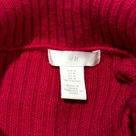 H&M Crop Turtleneck Sweater - Picture 4 of 4